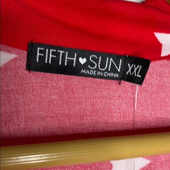 Fifth Sun Red White Star Sleeveless Buttoned Down Top Juniors XXL NEW - Picture 3 of 6